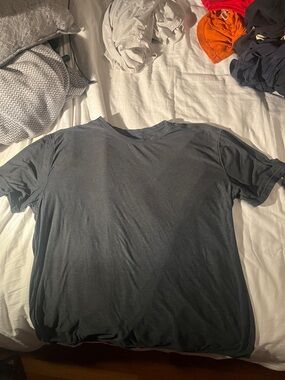 Men's Vuori Short Sleeve Tee - Charcoal